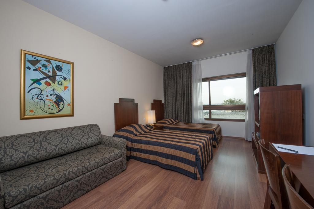 Apropo Hotel Ramat Gan Quarto foto